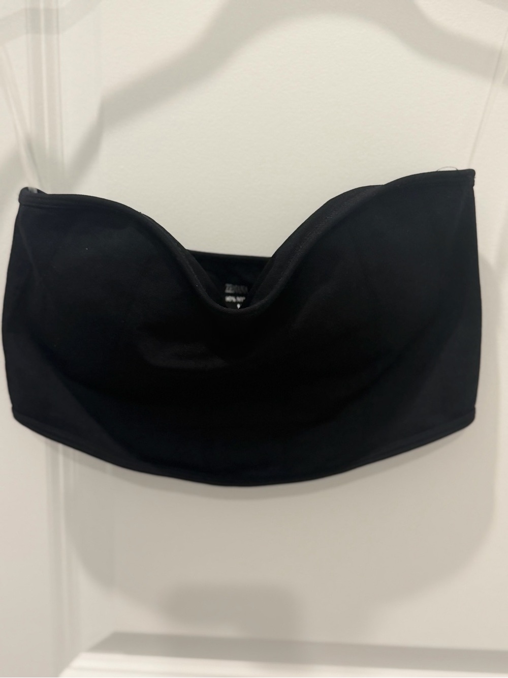Zenana Outfitters Black Strapless Bandeau